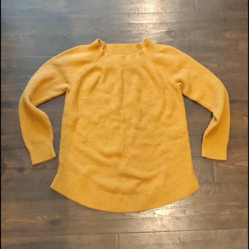 Loft 3/4 length light knit sweater
